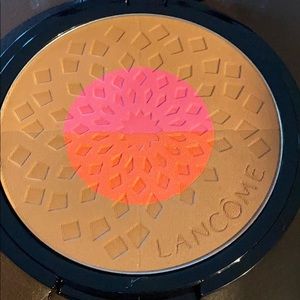 Blush Bronzer 🥰